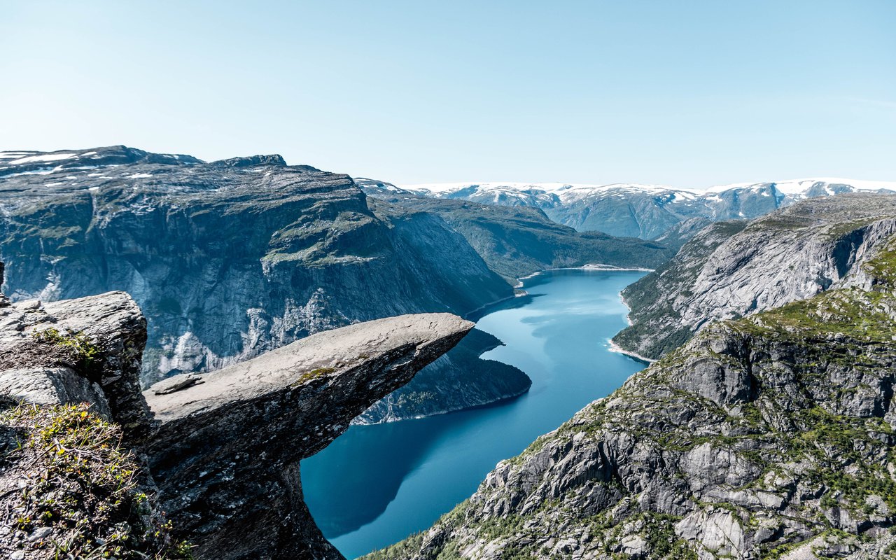 AWAYN IMAGE Hike to Trolltunga, Norway